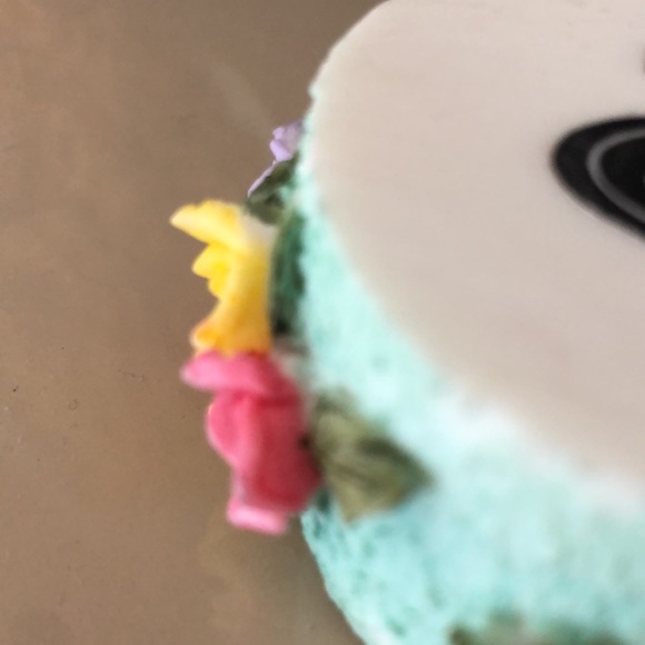 Resin dimensional bunny rabbit tooth fairy box - Picture 9 of 16